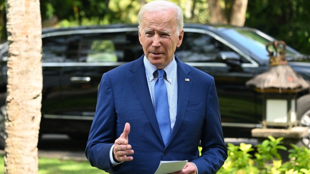 Biden afirma que es improbable que el misil que cayo en Polonia fuera disparado desde Rusia