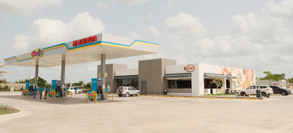 RESET un nuevo concepto de tiendas de conveniencia en República Dominicana RESET segunda sucursal en la Autovia del Este