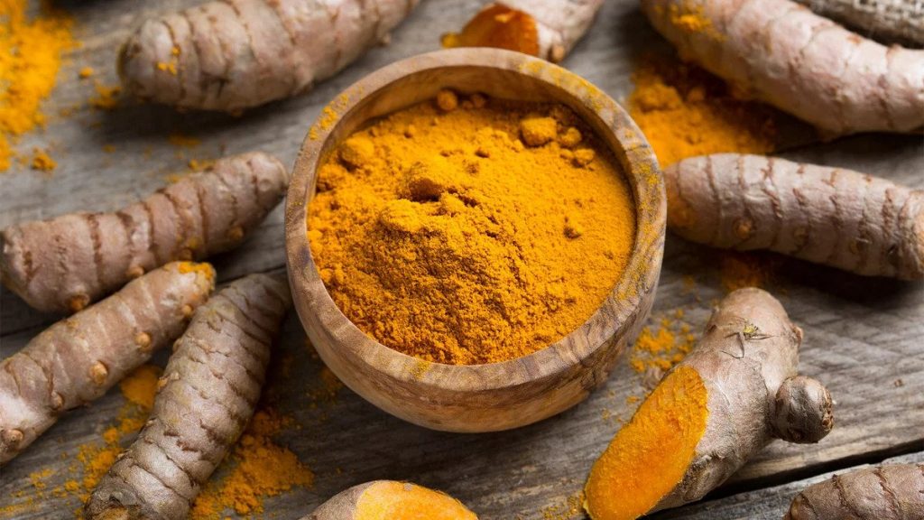 curcuma es uno de los alimentos mas populares cuando hablamos de antiinflamatorios