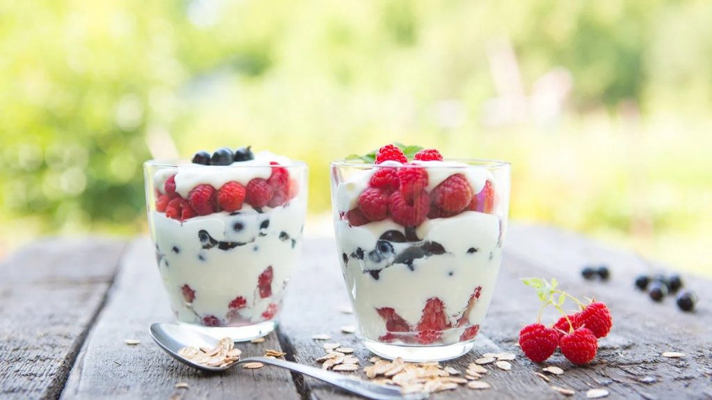 yogur aporta son beneficioso para la salud cuando se ingieren en las cantidades adecuadas