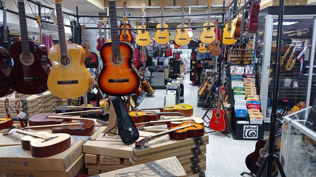 TM Music presenta la “Semana de la Guitarra” Guitarras 1