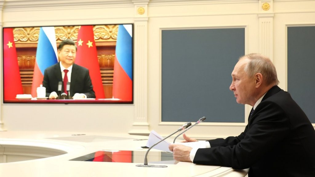 Vladimir Putin y su homologo chino Xi Jinping