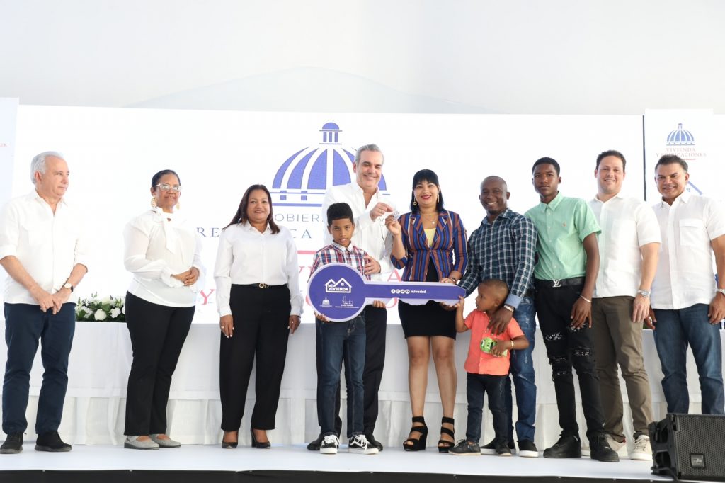 Abinader Continuo este fin de semana con intensa jornada de inauguraciones