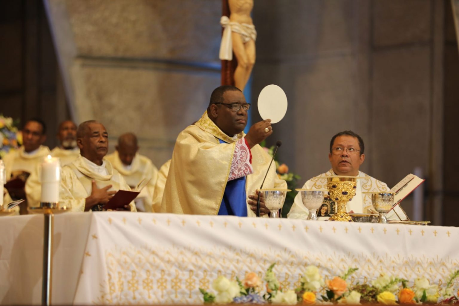 Obispo Castro Marte dice recuperacion economica de RD ha sido de forma subita y extraordinaria