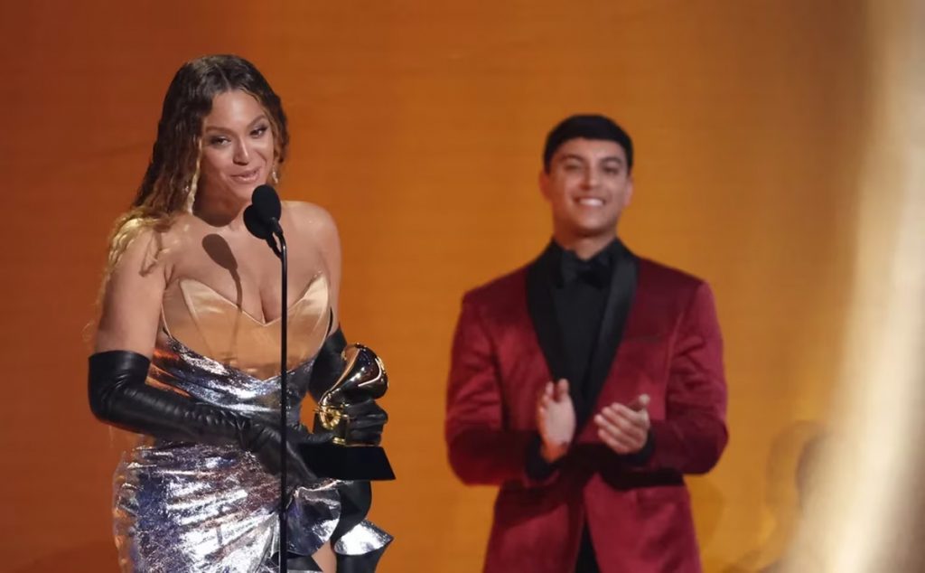 Beyonce se convierte en la artista con mas Grammys de la historia1