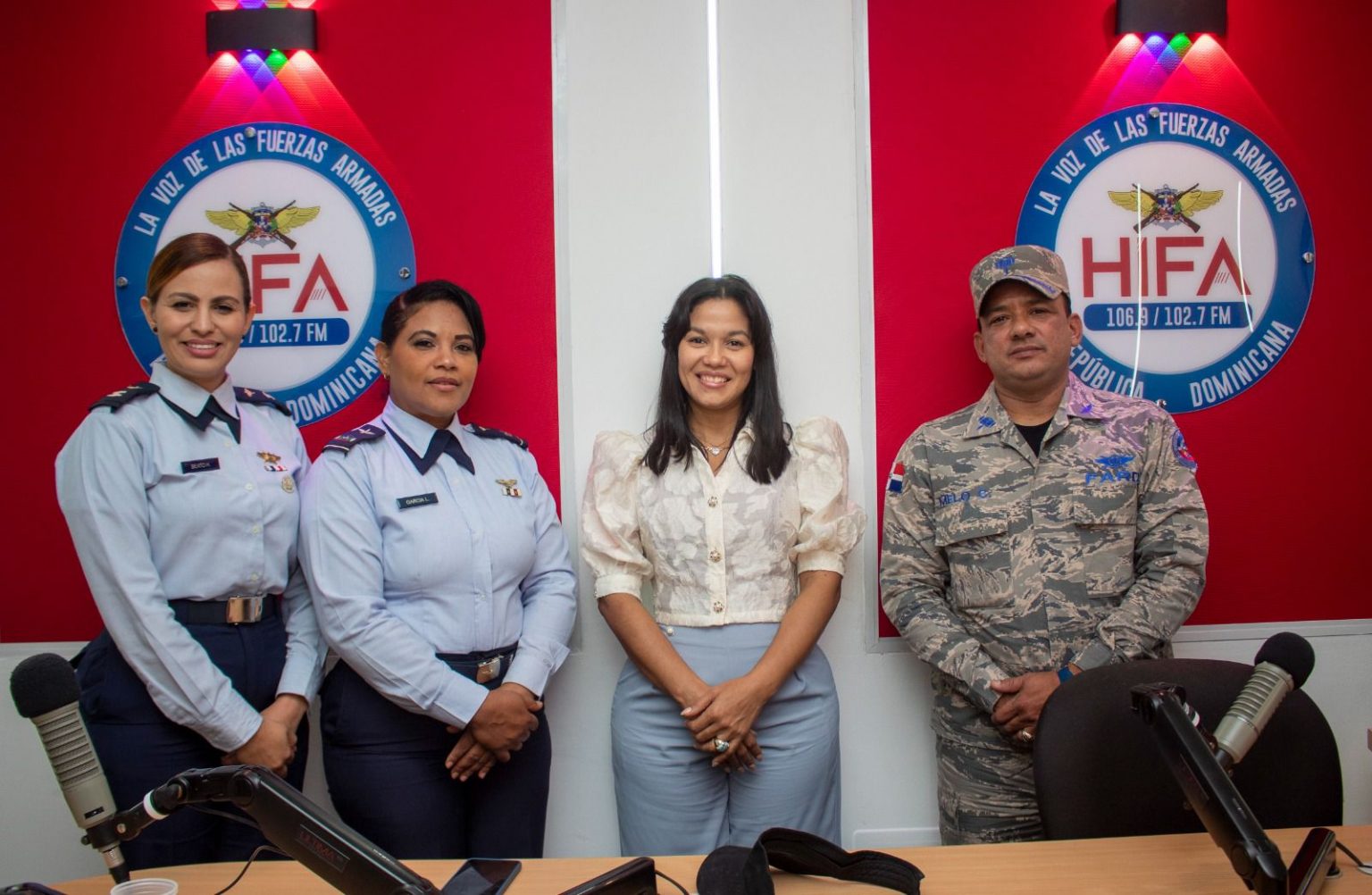 Fuerza Aerea inicia nuevo programa radial Alas Solidarias