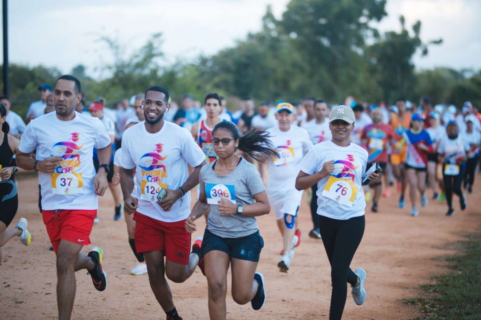 Fundacion Madre y Maestra realiza carrera PUCMM CORRE 2