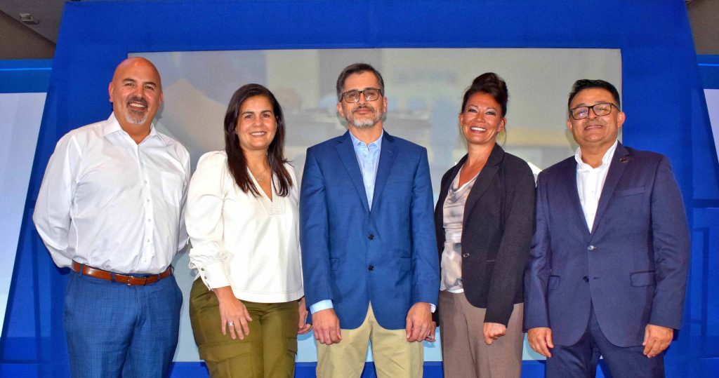 Gustavo Quijano Zoralla Puello Alberto Rivera Jamie Stidham y Sr. Carlos Guzman