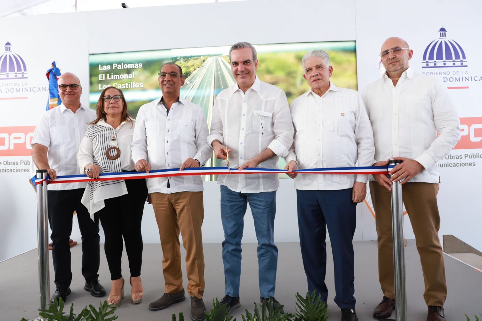 Abinader inaugura reconstruccion Circunvalacion Norte de Santiago
