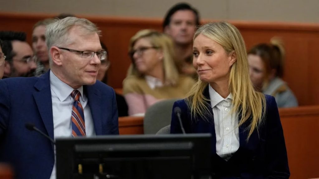 Gwyneth Paltrow y su abogado Steve Owens