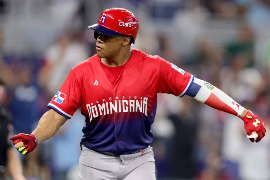 Juan Soto y Manny Machado lideran triunfo de Dominicana