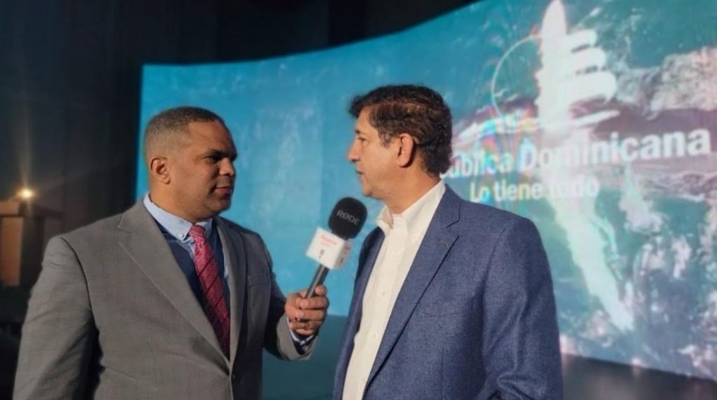 Manuel Estrella lamenta que por falta de estadios el Clásico Mundial de Béisbol no se haga en RD Manuel Estrella