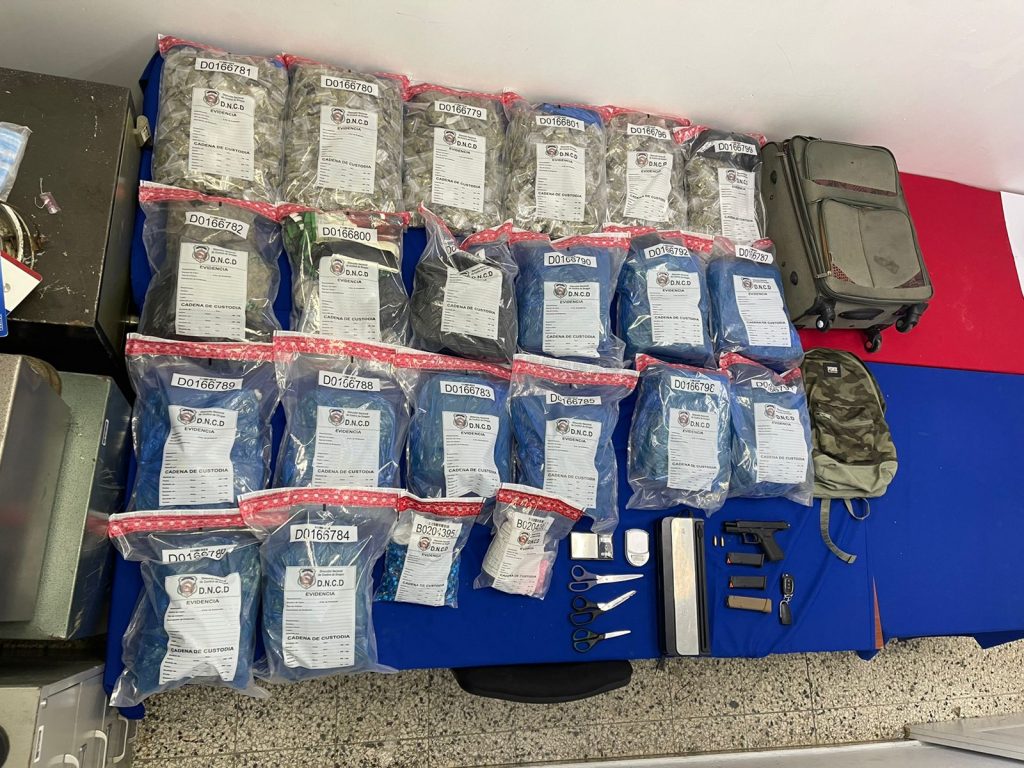 drogas DNCD desmantela red de microtrafico en Santiago