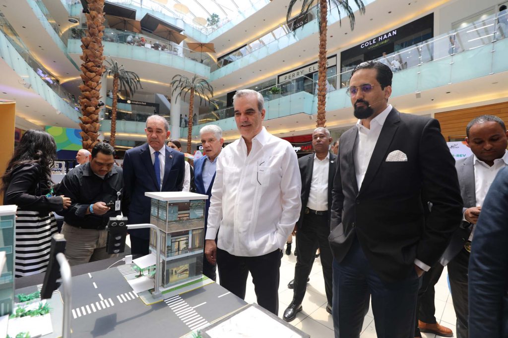 Abinader anuncia RD contara con una Estrategia Nacional de Inteligencia Artificial