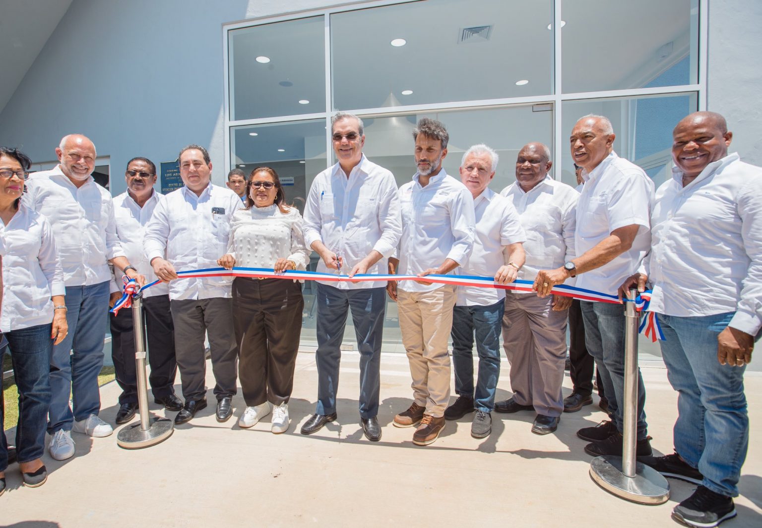 Abinader inaugura obras en Santo Domingo Este por mas de RD400 millones