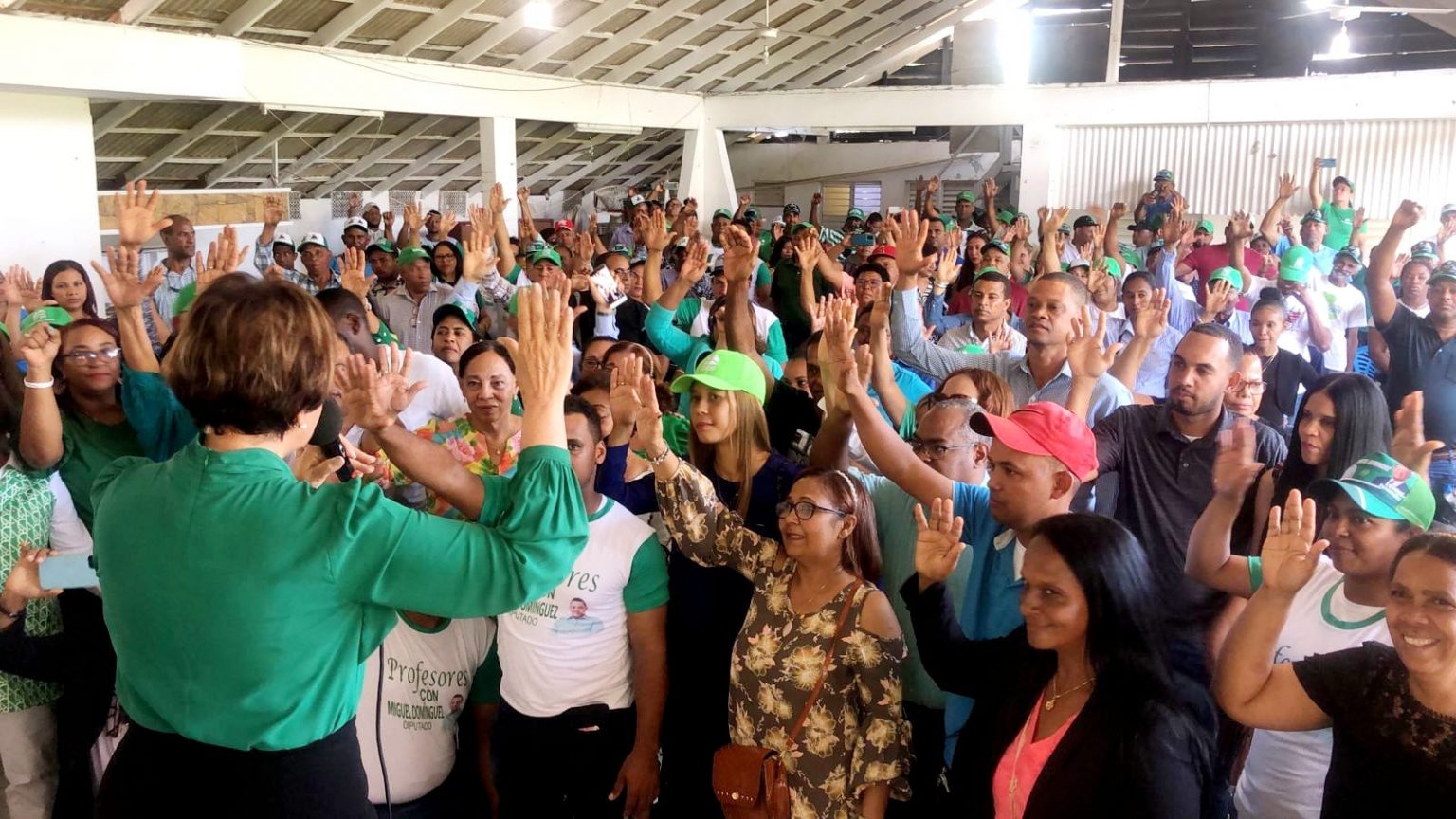 Asamblea de Maestros Fuerza del Pueblo Montecristi