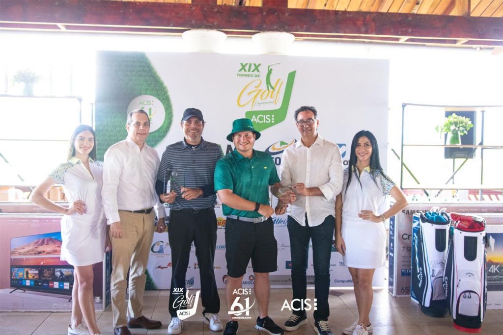 Golf Acis dedicado a la vicepresidente Raquel Pena5