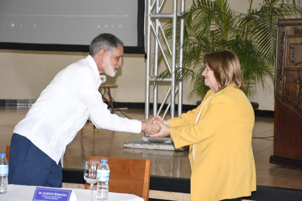 Cometas de Esperanza celebra obtención Galardón Internacional Oro Premio Iberoamericano a la Calidad Marieta diaz Galardon Internacional Oro Premio Iberoamericano a la Calidad