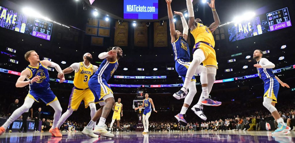 Los Ángeles Lakers son finalistas del Oeste, tras vencer 122-101 a Golden State Warriors Los Angeles Lakers son finalistas del Oeste tras vencer 122 101 a Golden State Warriors