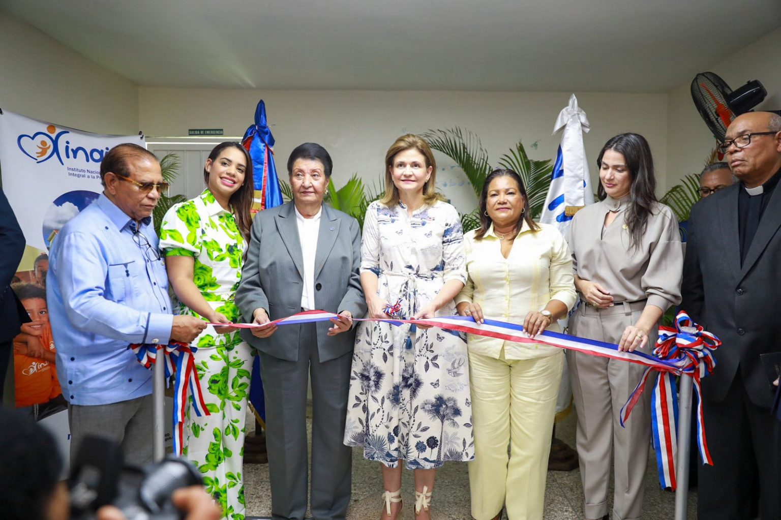 Raque Pena y directora del INAIPI inauguran Centro CAIPI en Sabana Perdida SDN