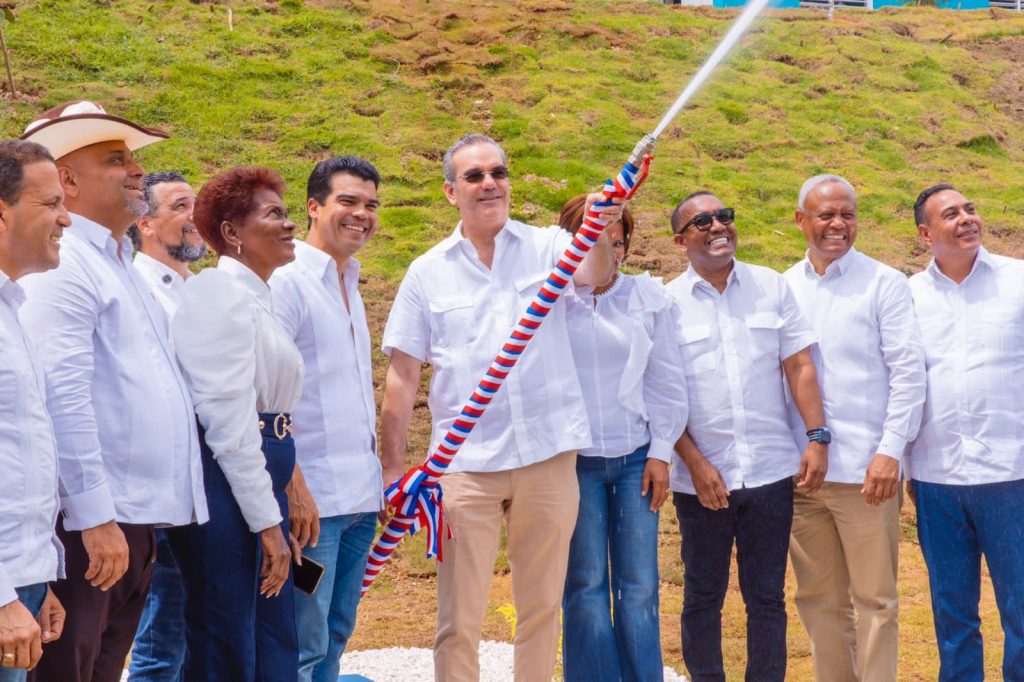 acueducto de Monte Plata a un costo superior a los RD250 millones de pesos