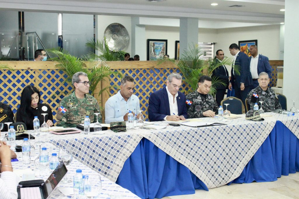 Abinader manifesto este lunes que en 94 anos de fundada la Contraloria General de la Republica