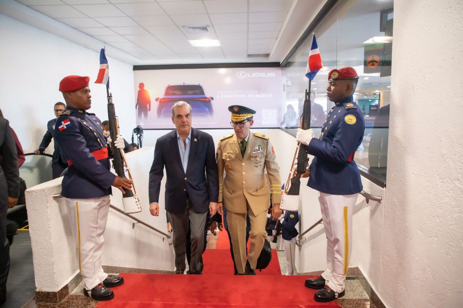 Abinader sale a la Republica Cooperativa de Guyana para fortalecer relaciones diplomaticas