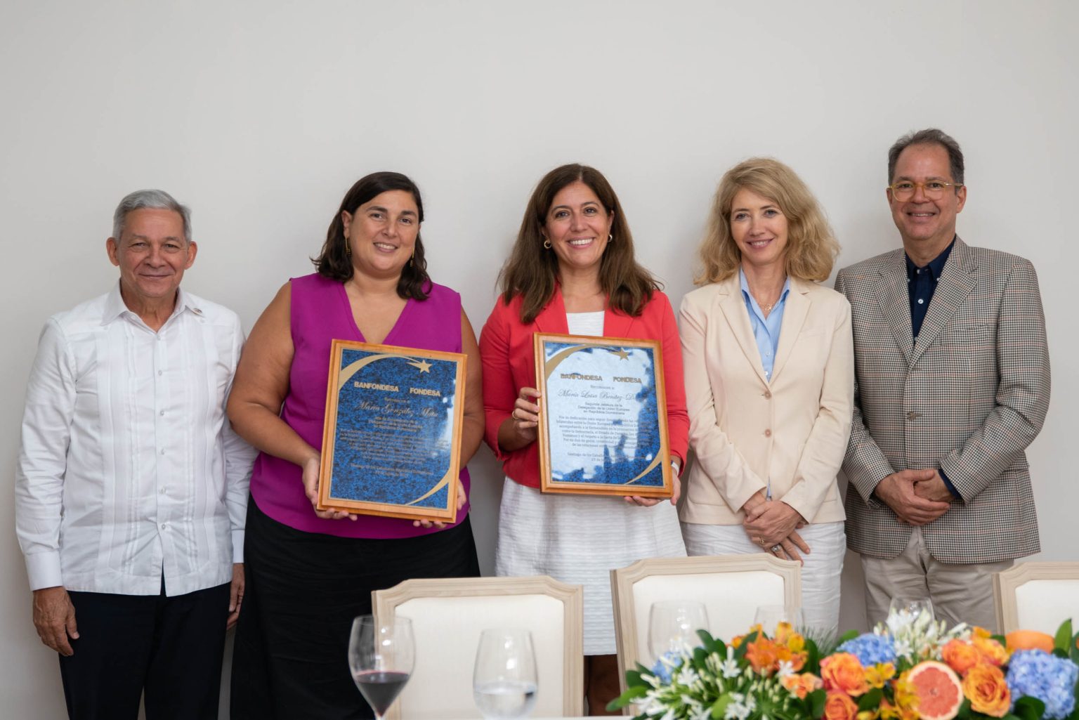 BANFONDESA y FONDESA ofrecieron almuerzo en honor a Jefas de Delegacion de la Union Europea en RD