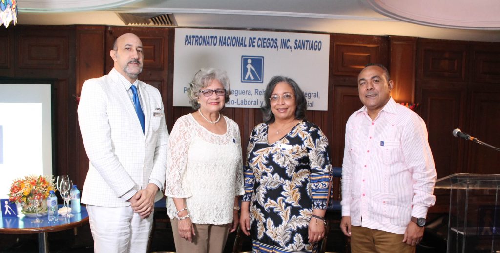 Jose Manuel Antunano Sofia Castillo Rosa Maria Cuesta y Julio Cruz
