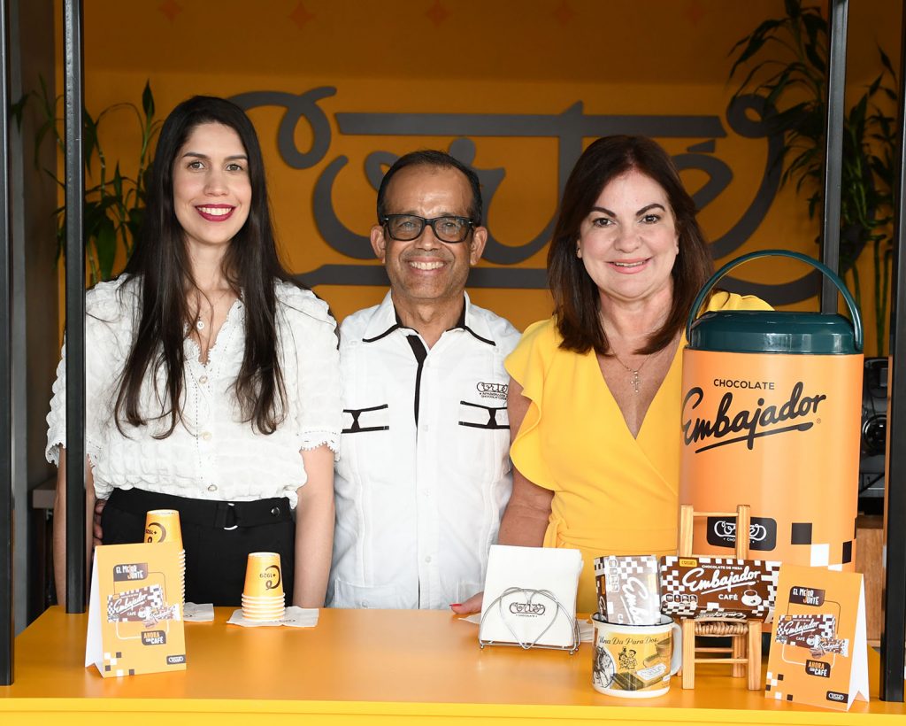 Marcelle Garcia Pedro Pablo Perez e Isabel Guerra