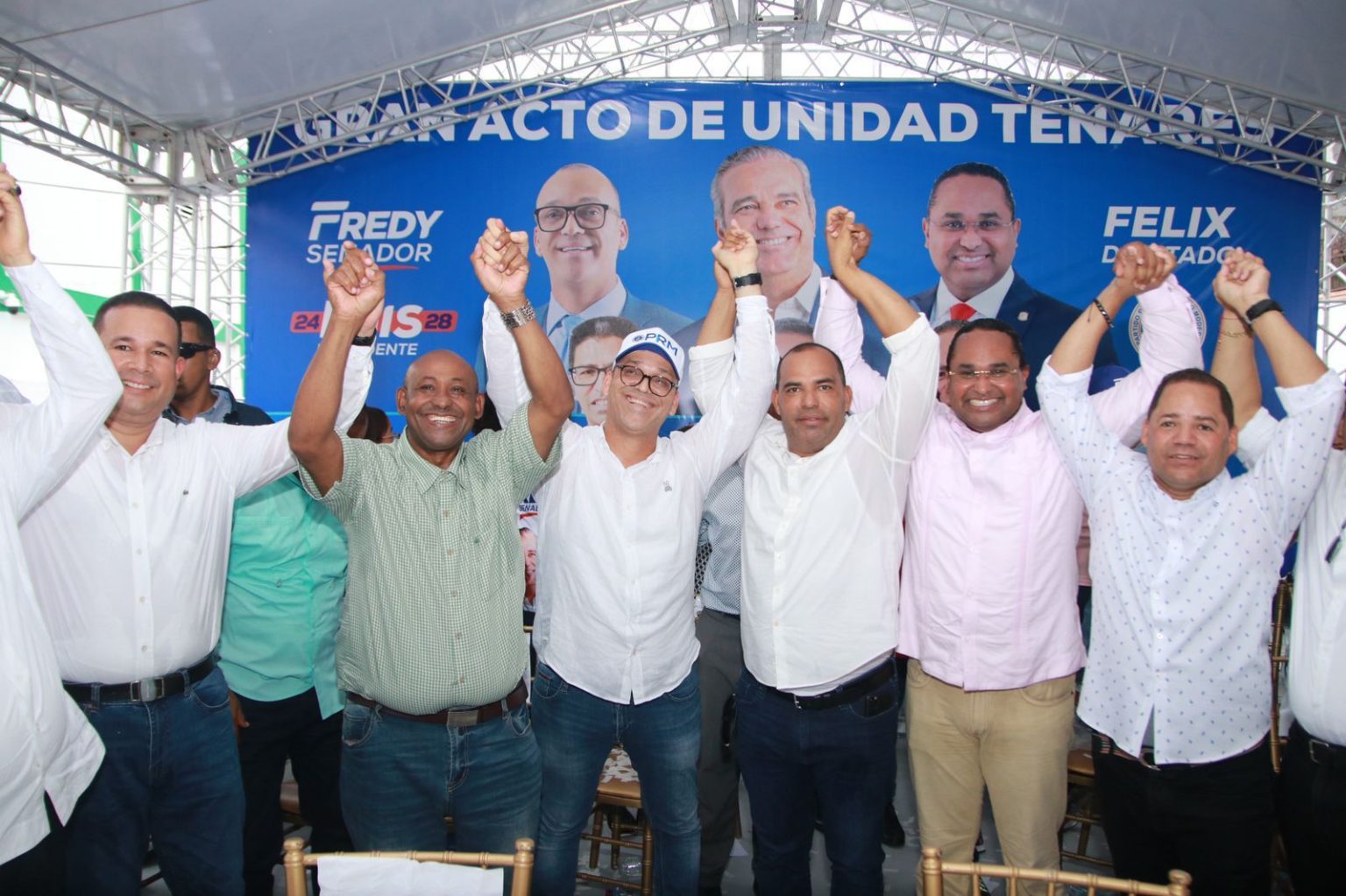 Fredy Fernandez encabeza gran acto de unidad con precandidatos congresuales y municipales de Tenares