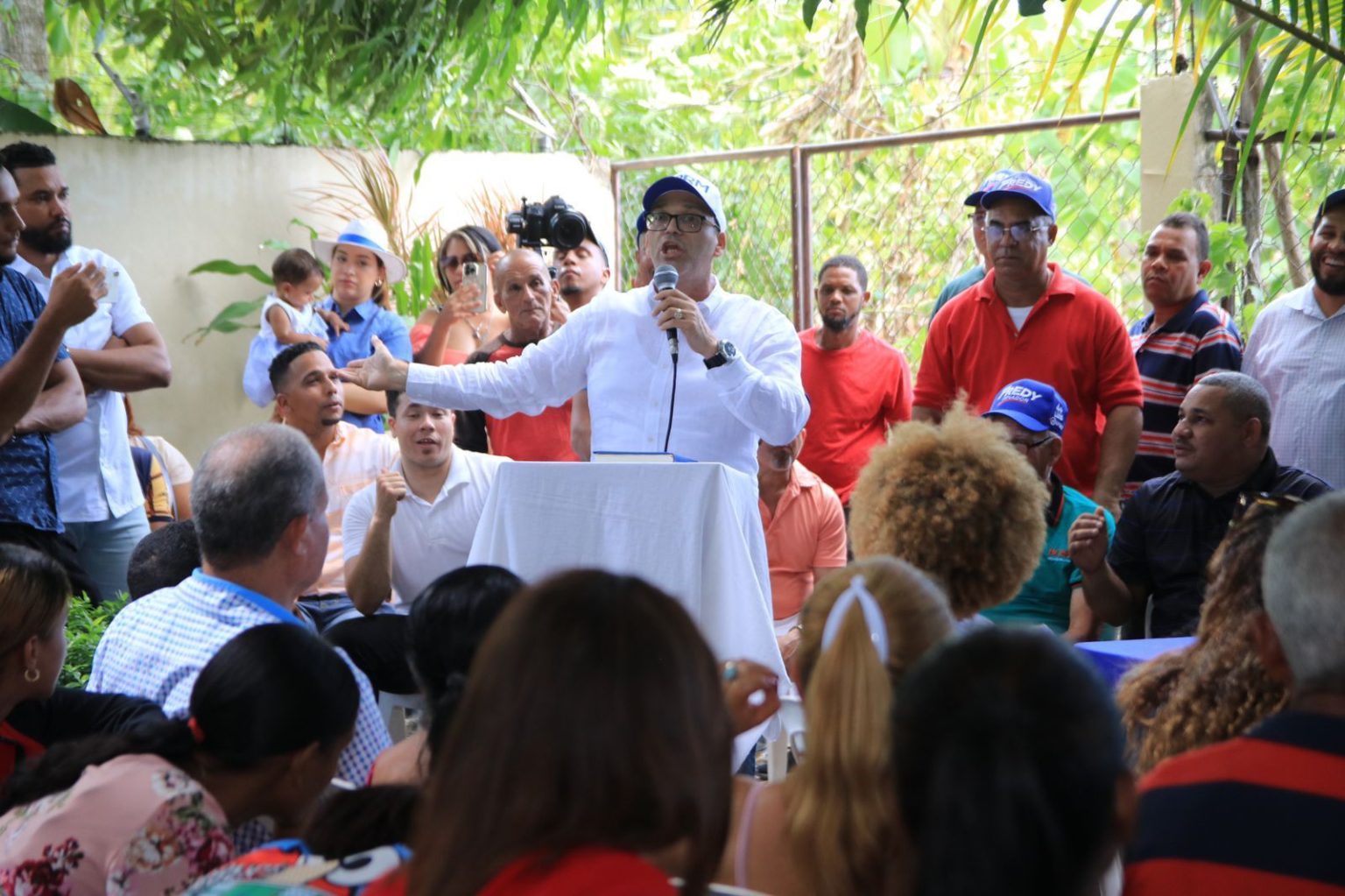PRM en Hermanas Mirabal proclama a Fredy Fernandez