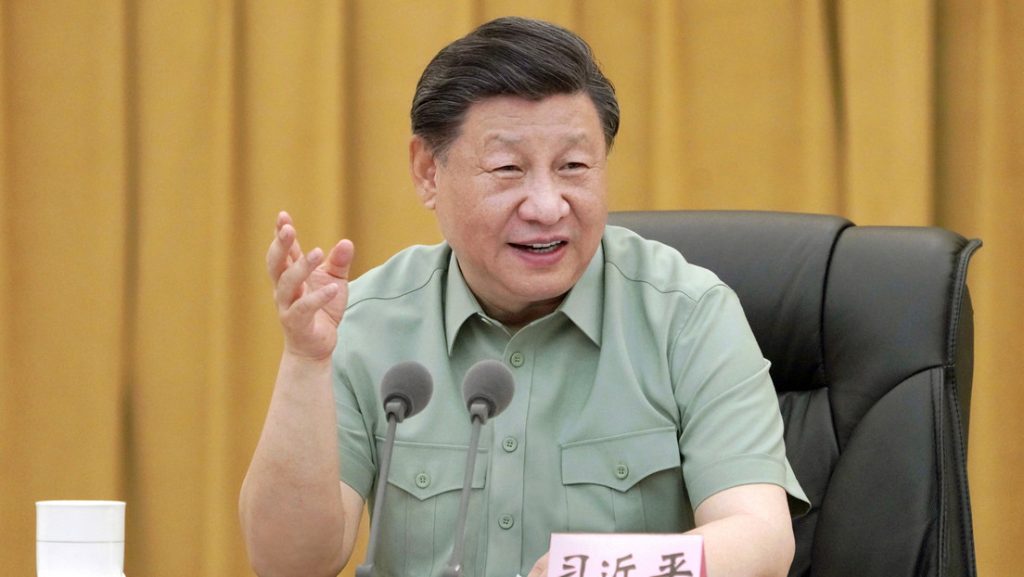 Xi Jinping ordena acelerar la modernizacion del Ejercito chino