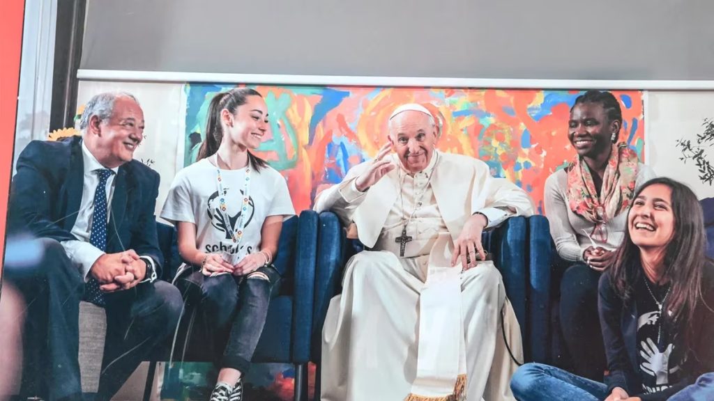 El papa Francisco alerto del aumento del consumo de drogas entre los jovenes