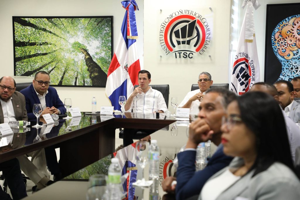 ITSC presenta al Intrant soluciones tecnológicas para el tránsito y seguridad vial ITSC presenta al Intrant soluciones tecnologicas para el transito y seguridad vial