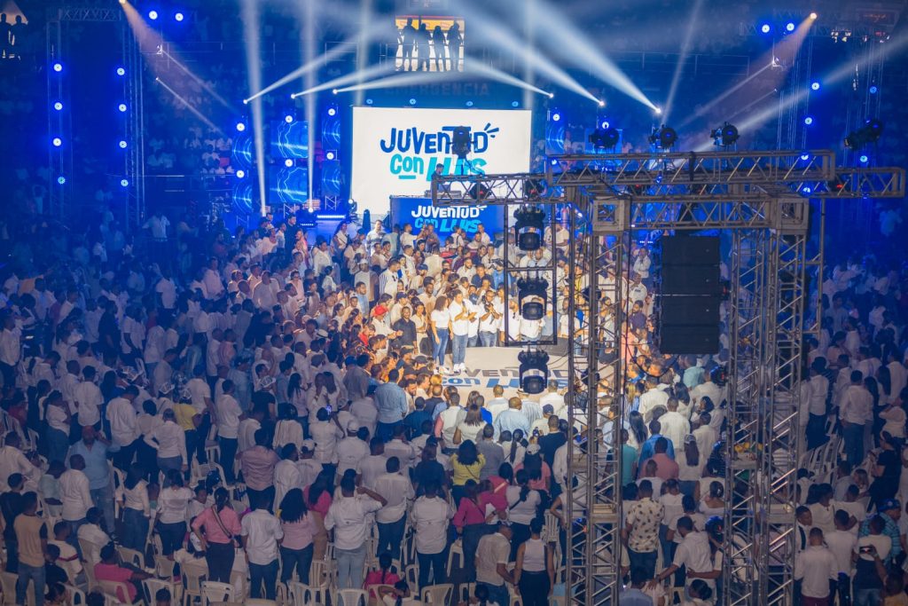 Jóvenes de todo el país se reúnen en Santiago para pedirle cuatro años más Abinader Jovenes de todo el pais se reunen en Santiago para pedirle cuatro anos mas Abinader