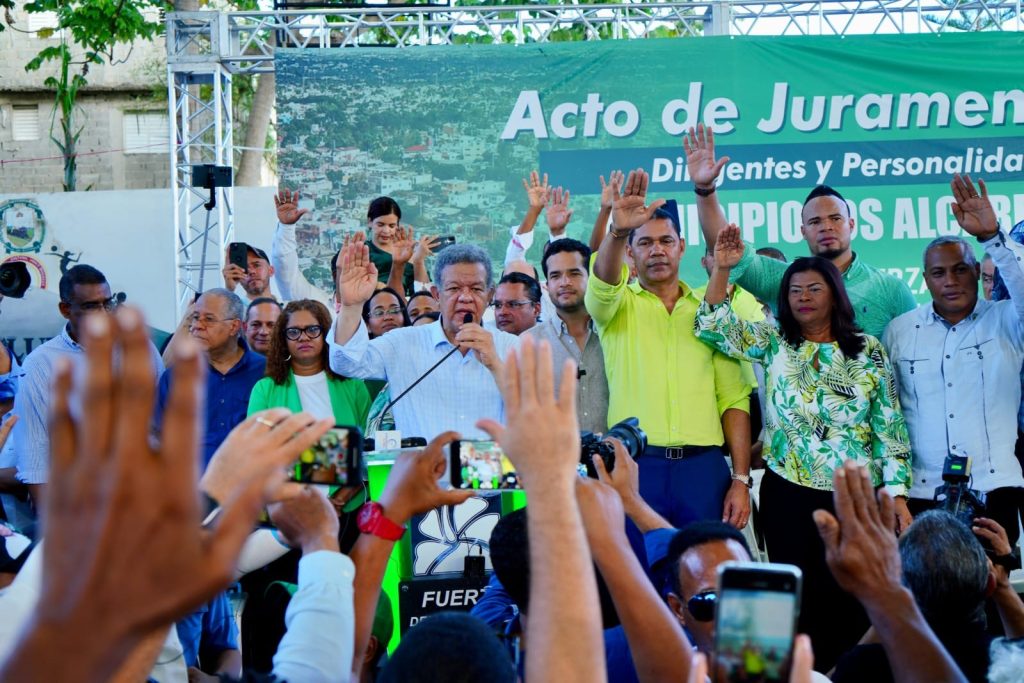 Juramentacion Fuerza del Pueblo Los Alcarrizos