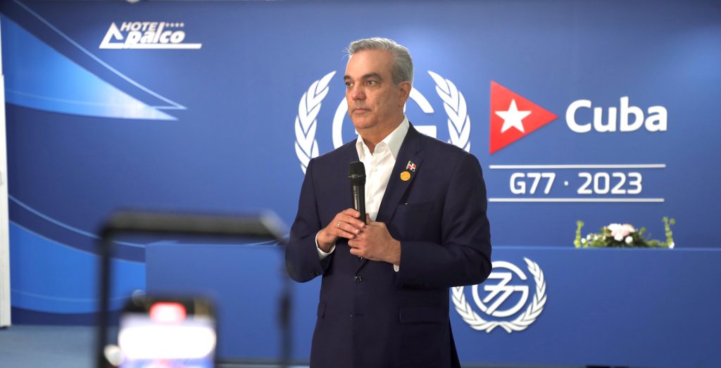 Abinader regresa de Cuba tras una visita de nueve horas