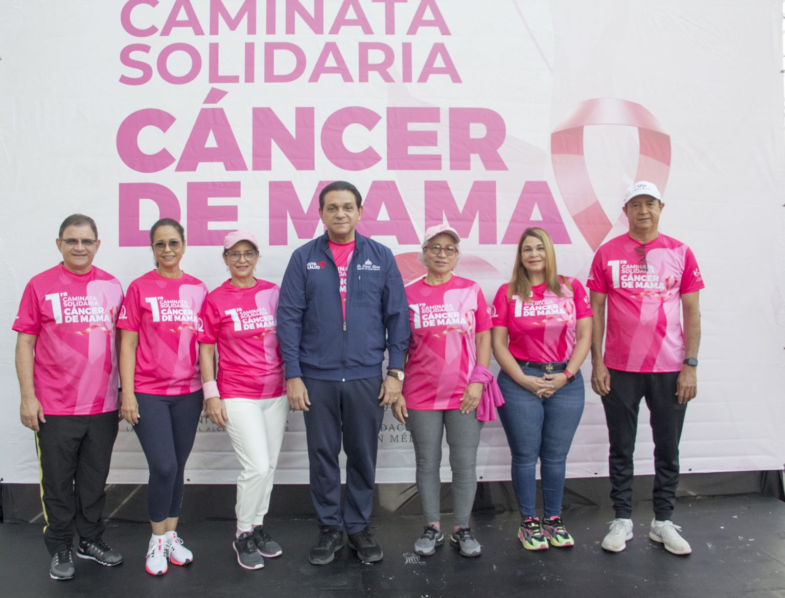Fundacion Union Medica realiza 1ra caminata solidaria de orientacion y prevencion del cancer de mama