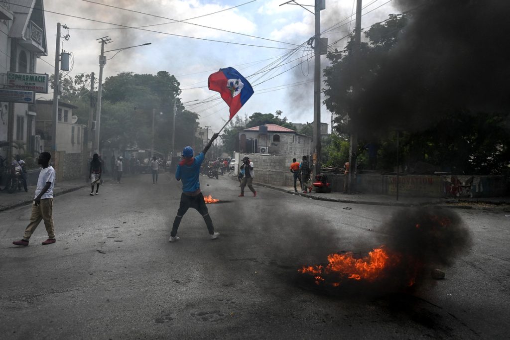 Haiti solicita con urgencia el envio de una fuerza multinacional