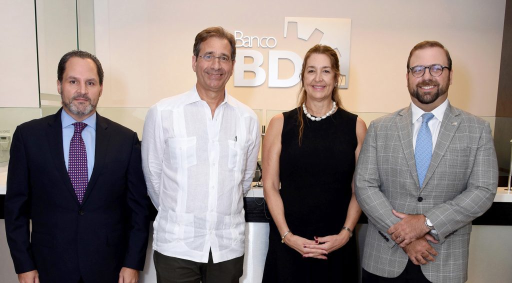 Luis Alfonso Paniagua Juan Carlos Rodriguez Copello Marisol Rodriguez Copello y Juan Carlos Rodriguez Gonzalez