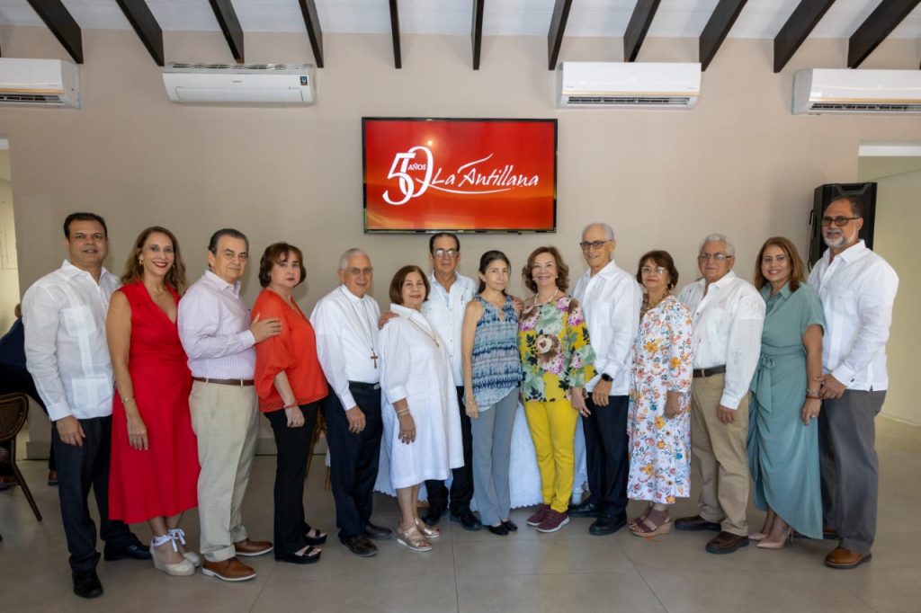 Pizzeria La Antillana celebra 50 anos de entrega y excelencia gastronomica