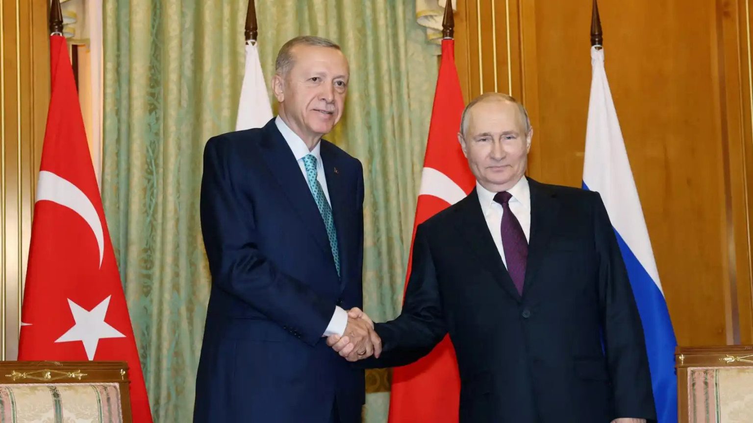 Putin y Erdogan se reunen en Sochi eljacaguero