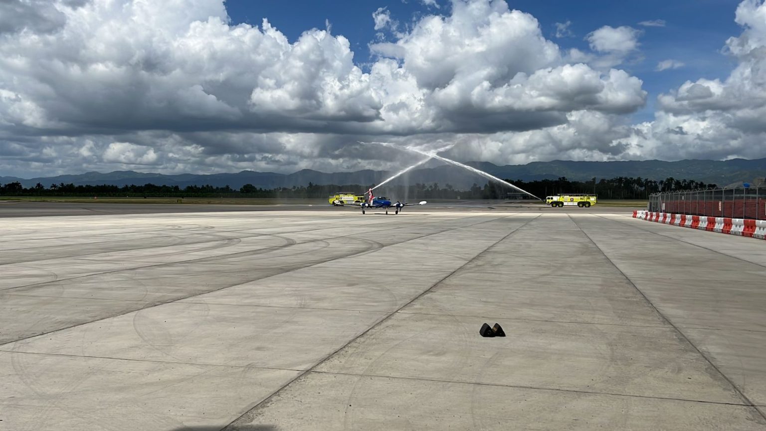 Reef Jet inaugura ruta aerea entre Punta Cana y Santiago