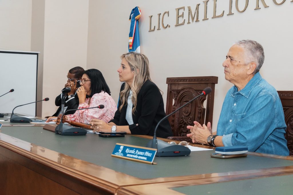 Regidores del Distrito Nacional aprueban Presupuesto Participativo del ano 2024