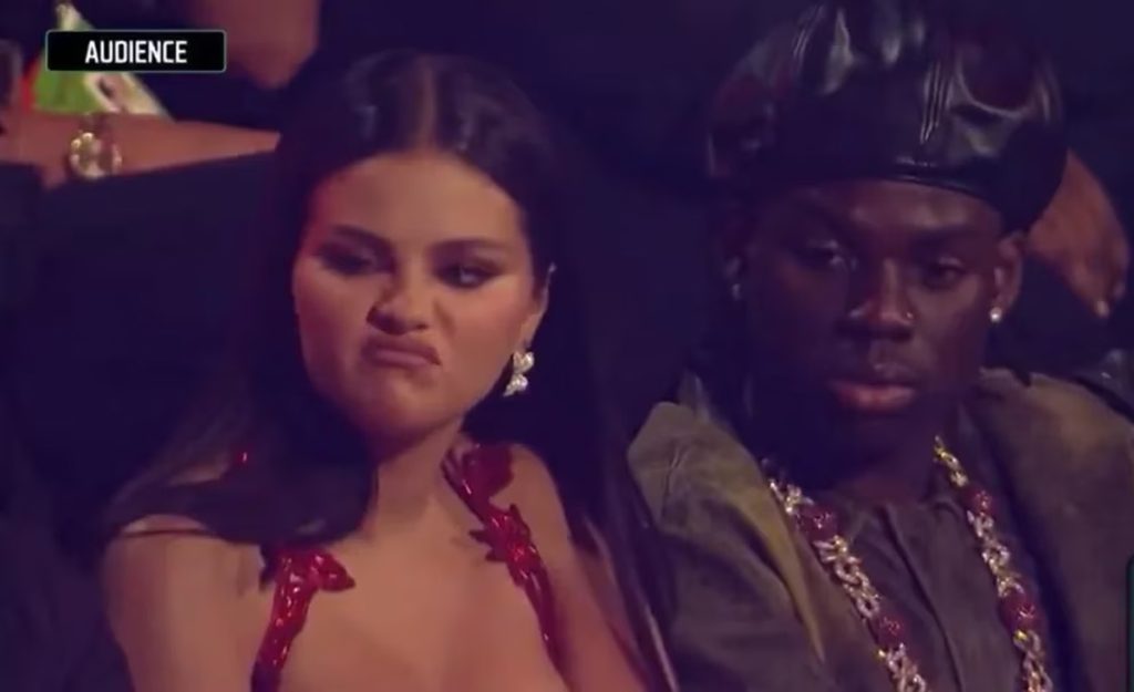 Selena Gomez en los MTV Video Music Awards 2023 que se volvio viral2
