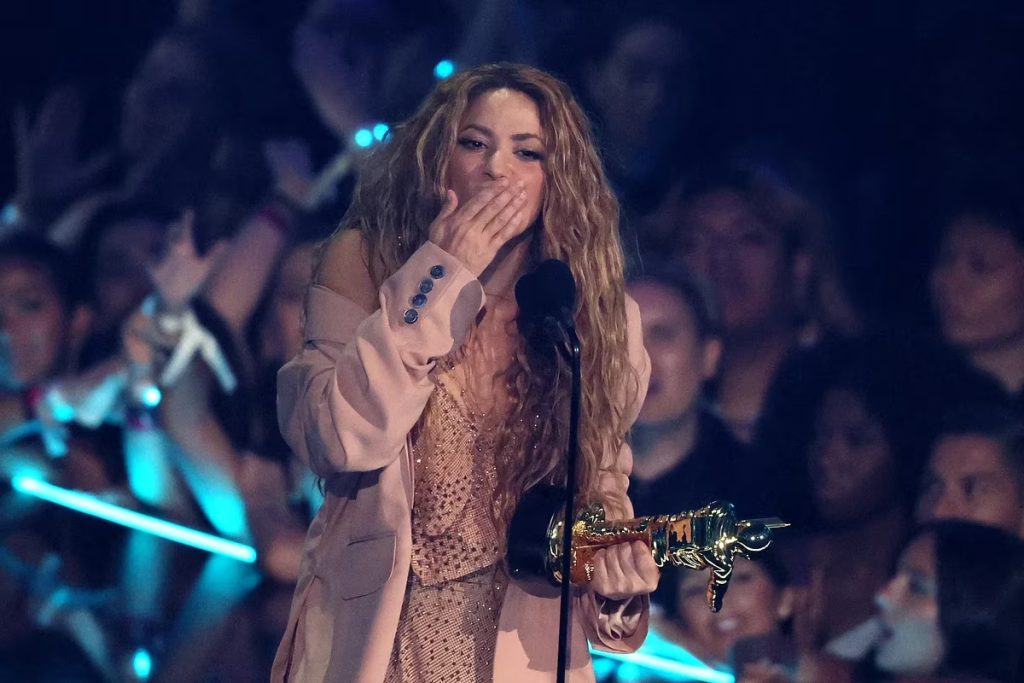 Shakira en los MTV Video Music Awards1
