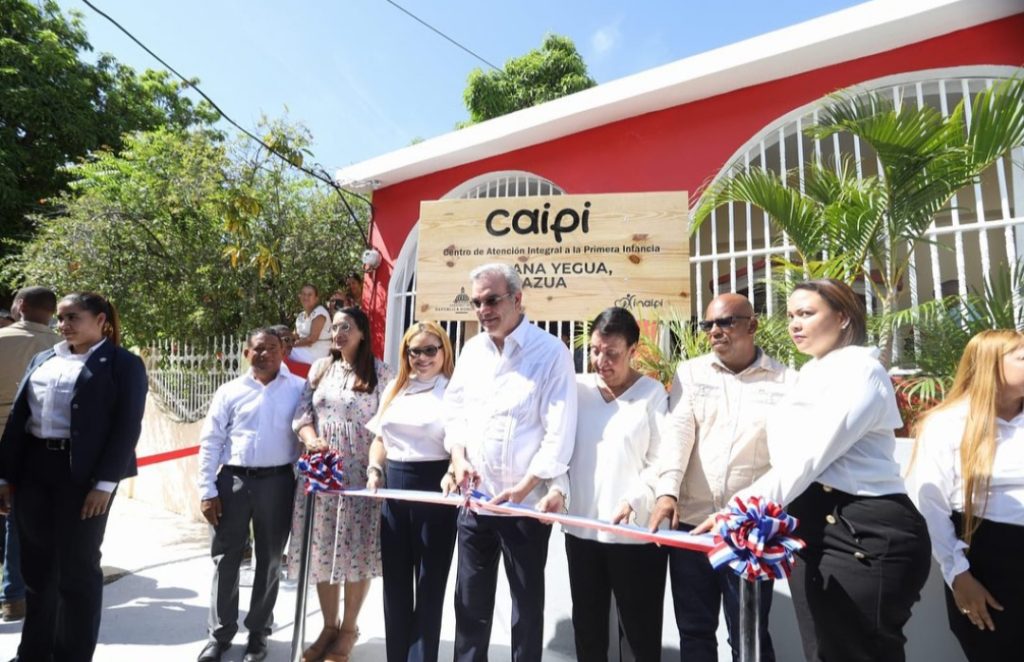 Abinader inaugura CAIPI Comunitario en Sabana Yegua en Azua