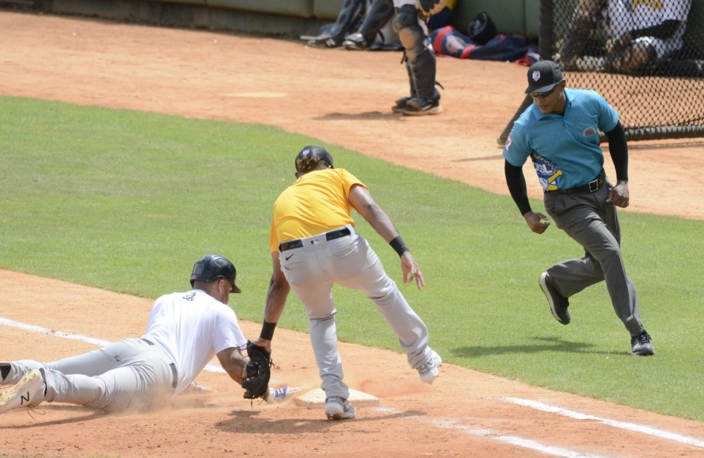 Aguilas Interescuadras