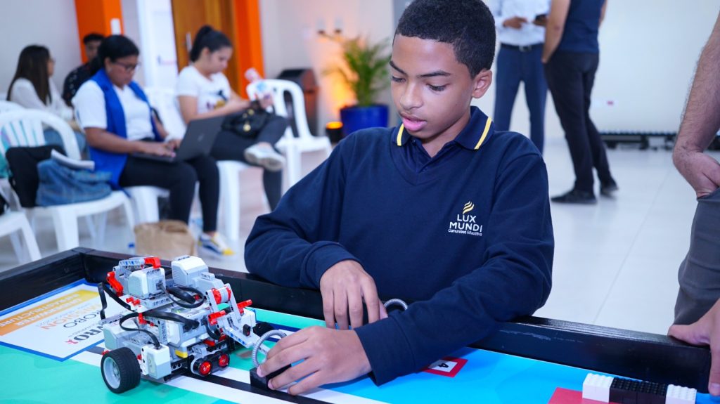 Equipos de Robotica Dominicano Viajaran a la Olympiada mundial de robotica en panama1